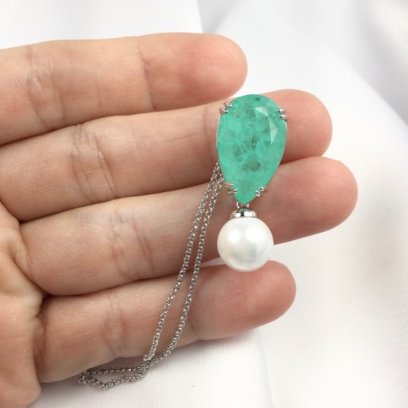 Colombian Emerald Fusion Necklace Shell Pearl - Picture 5 of 9